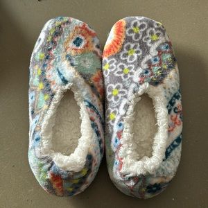 Vera Bradley Slippers